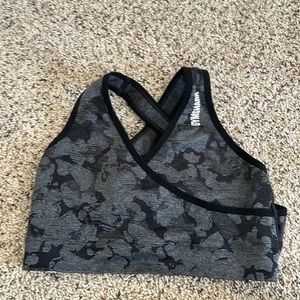 Gym shark bra size medium camo